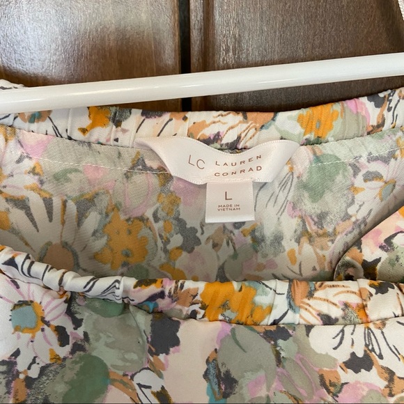 LC Lauren Conrad Daisy Floral Print Flowy Ruffle One-Shoulder Tie Top Size L - Picture 8 of 8